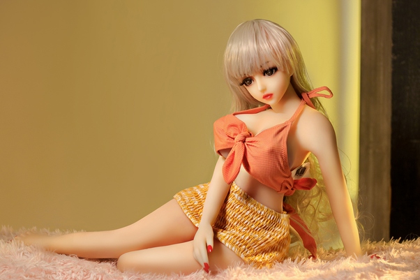 68cm D Cup Thin Lips Bionda Petite Breasts Mini Bambola del Sesso Vista Dettaglio 6