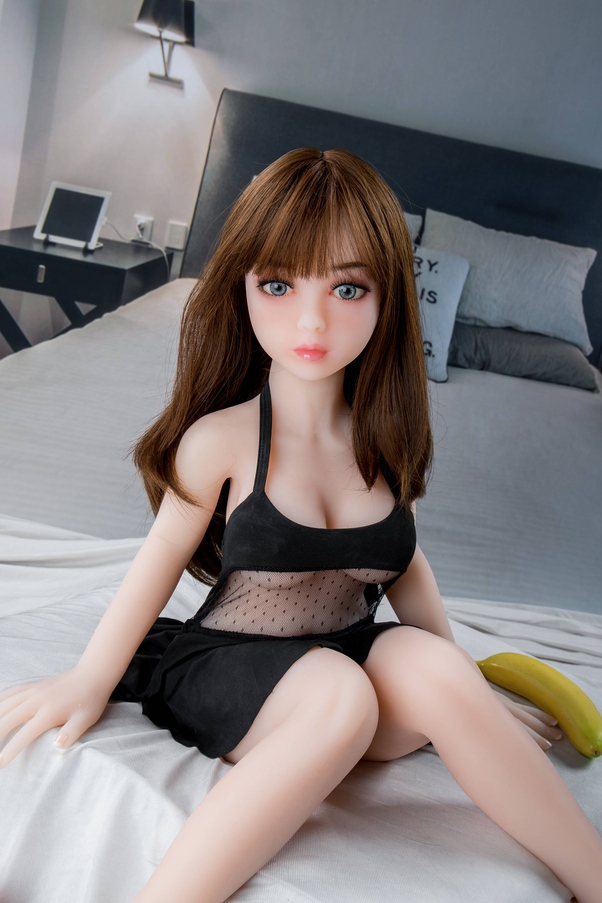 125cm C Cup Thin Lips Seno Medio Occhi Grigi Bambola del Sesso Giovane Prodotto