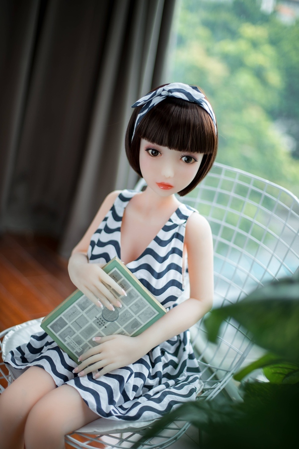 125cm C Cup Thin Lips Occhi Grigi Atletica Bambola del Sesso Giovane Galleria 4