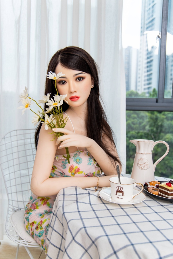 115cm C Cup Thin Lips Occhi Grigi Gray Bambola del Sesso Giovane Vista Dettaglio 6