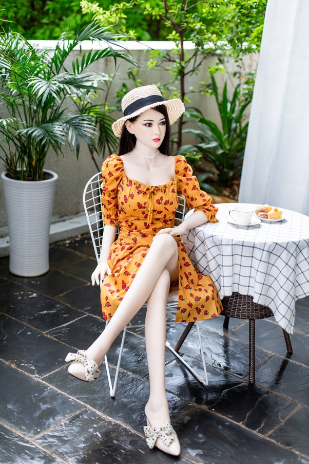 115cm C Cup Occhi Ambra Petite Breasts Natural Lips Bambola del Sesso Giovane Galleria 4