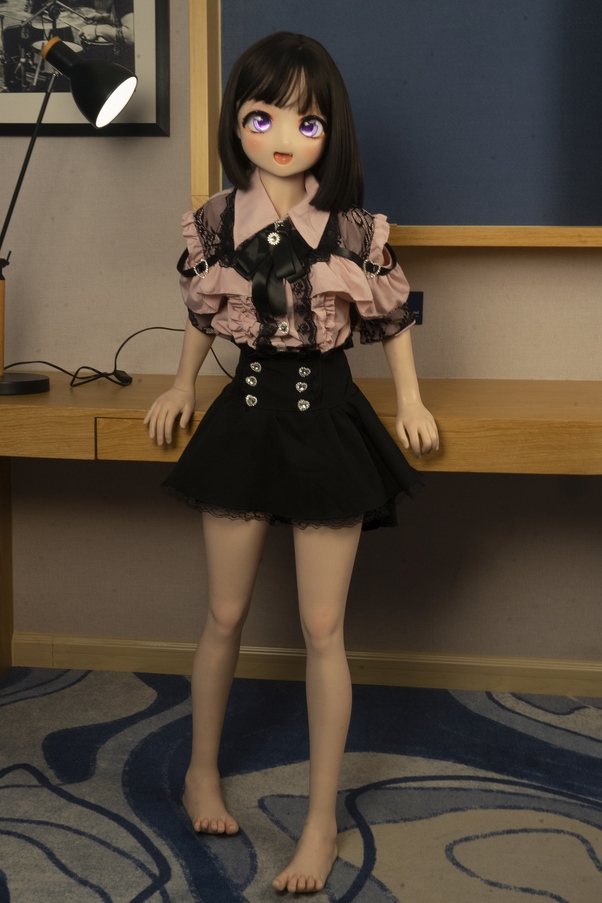 132cm A Cup Petite Thin Lips Nero Bambola del Sesso Anime Vista Dettaglio 4