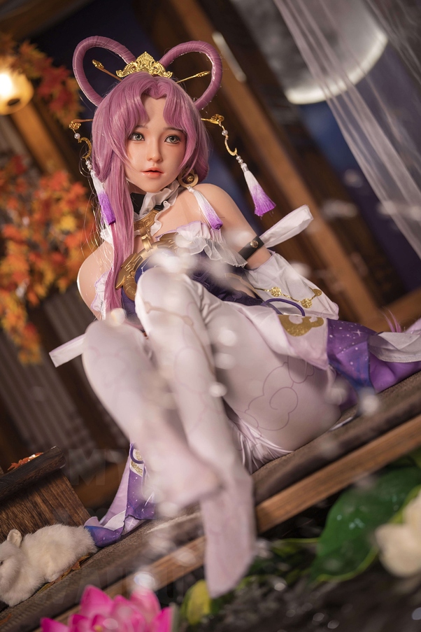 145cm B Cup Rosa Occhi Ambra Thin Lips Bambola del Sesso Realistica Galleria 3