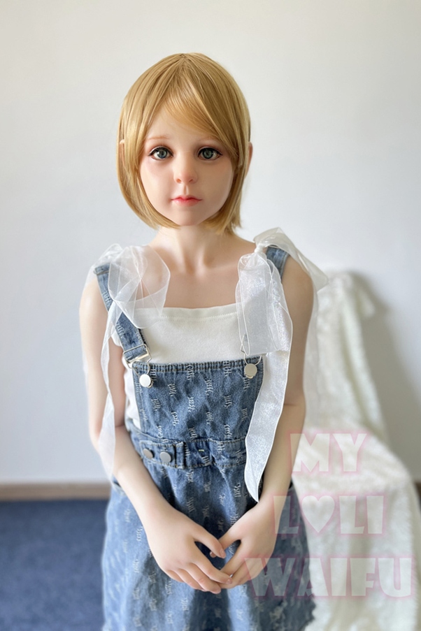 138cm A Cup Thin Lips Occhi Grigi Petite Bambola del Sesso Europea Vista Dettaglio 8