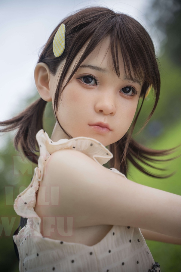138cm A Cup Natural Lips Occhi Verdi Petite Bambola del Sesso Giovane Vista Dettaglio 6