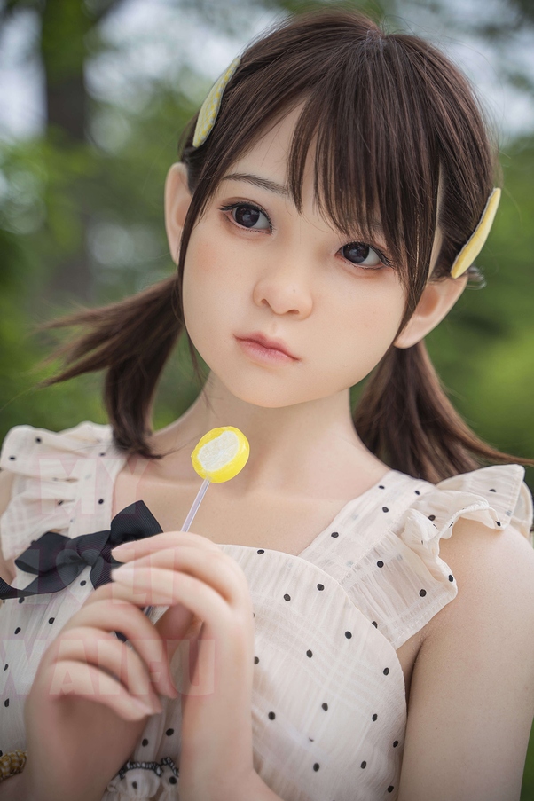 138cm A Cup Gray Seno Piccolo Natural Lips Bambola del Sesso Giovane Vista Dettaglio 10