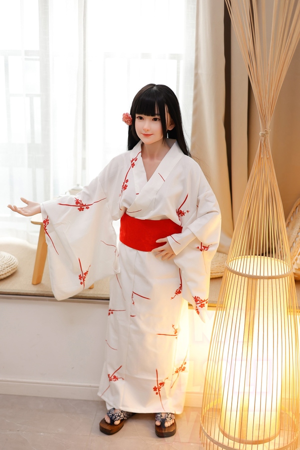 138cm B Cup Occhi Grigi Natural Lips Petite Bambola del Sesso Giapponese Vista Dettaglio 8