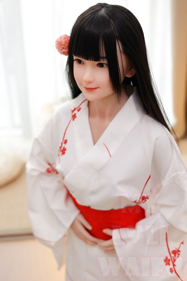 138cm B Cup Petite Occhi Grigi Nero Bambola del Sesso Giapponese Vista Dettaglio 9