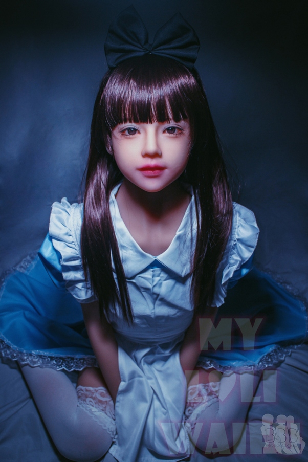 145cm A Cup Occhi Grigi Labbra Carnose Petite Bambola del Sesso Giovane Galleria 4