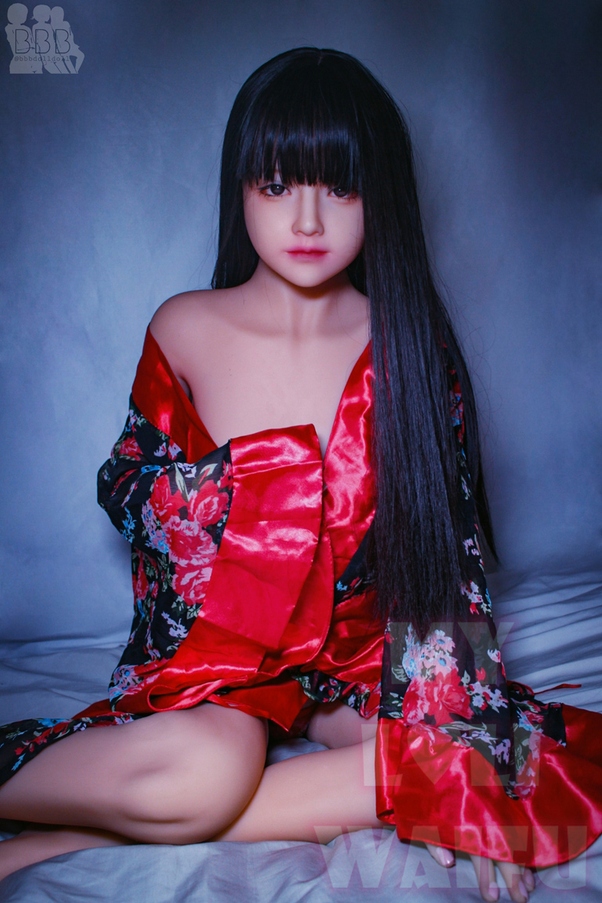 145cm A Cup Occhi Grigi Petite Labbra Carnose Bambola del Sesso Giovane Vista Dettaglio 2