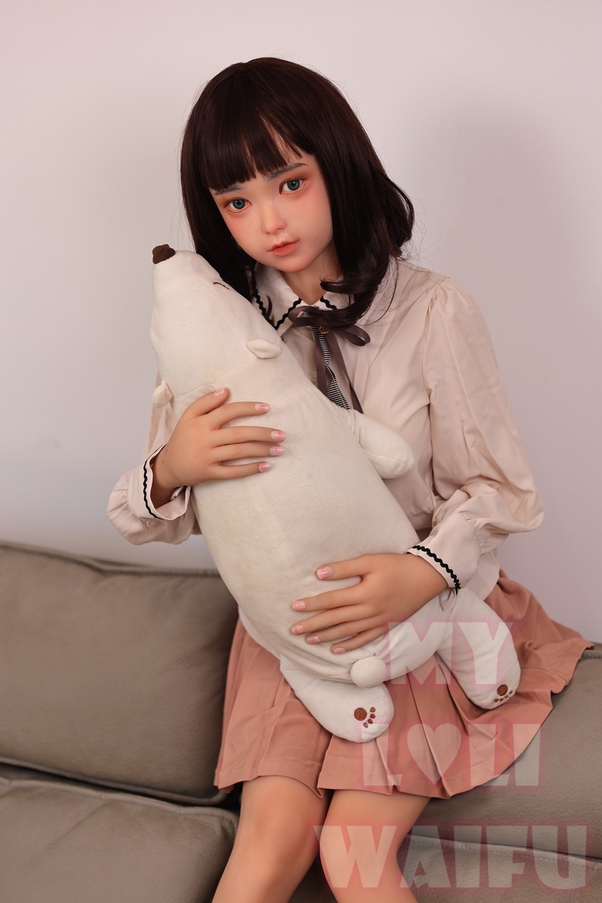 138cm B Cup Petite Seno Piccolo Thin Lips Bambola del Sesso Giovane Vista Dettaglio 4