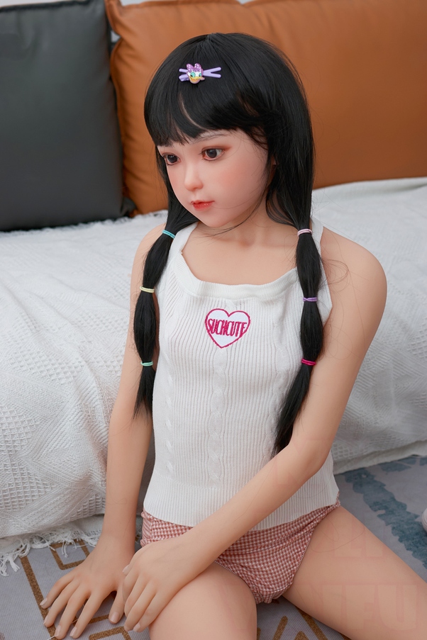 138cm A Cup Petite Occhi Grigi Seno Medio Bambola del Sesso Giovane Vista Dettaglio 5