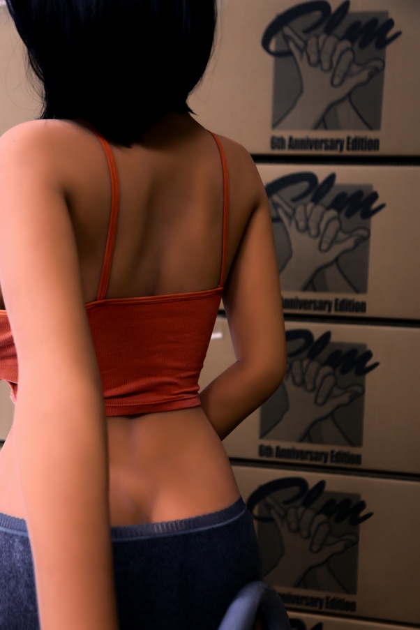 Bambola 158 Cm Fudaka Capelli Corti Sexy E Irresistibile - Dettaglio 3