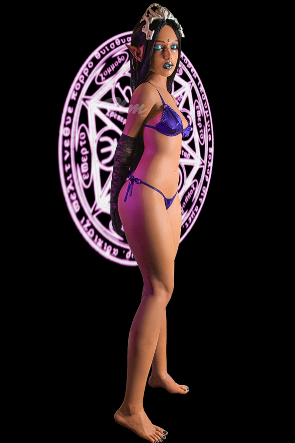 Bambola Silicone 160 Cm Stile Mistico Con Corpo Full Silicone Dal Fascino Oscuro - Dettaglio 8