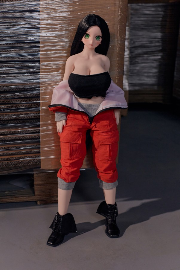 60cm E Cup Occhi Grigi Nero Voluttuosa Bambola del Sesso Asiatica Vista Dettaglio 3